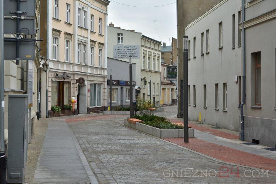 Rezydencja MARZEC Gniezno Zewnętrze zdjęcie